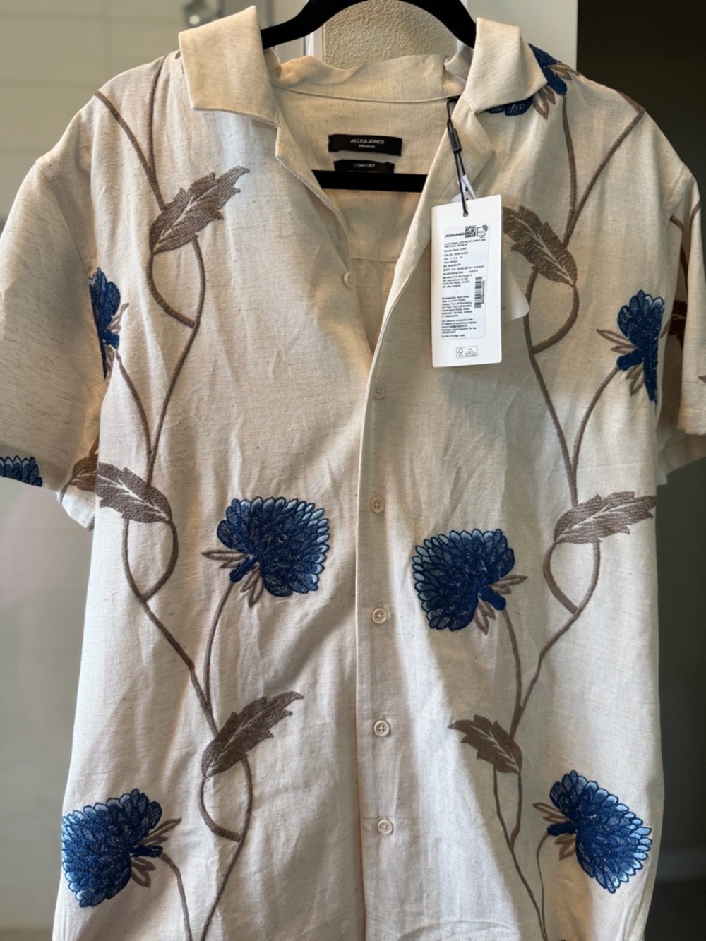 Jack & Jones Beige Short-Sleeve Shirt with Blue Floral Embroidery